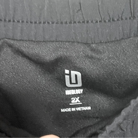NWT: Ideology Performance Shorts Black with White trim Size 2XL - Picture 5 of 7